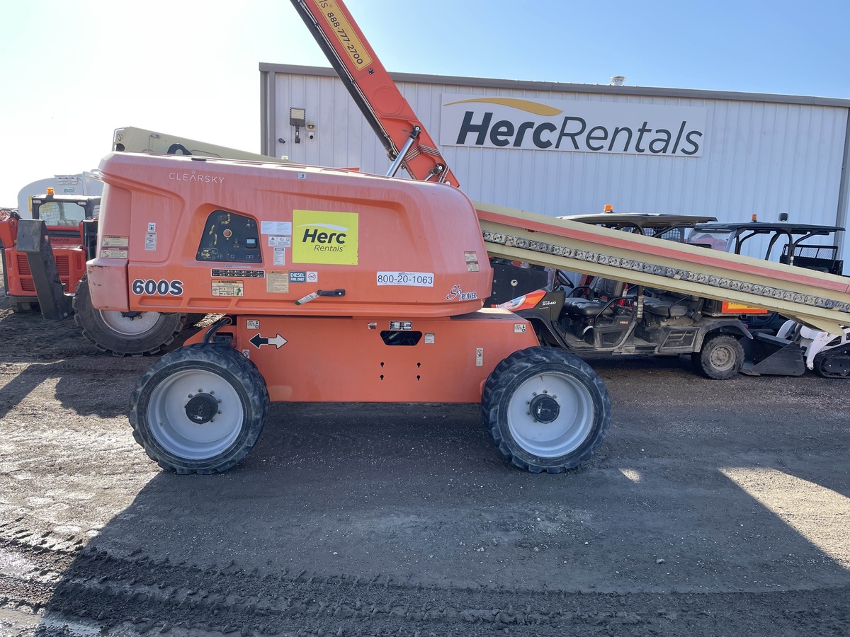 2018 JLG 600S-5