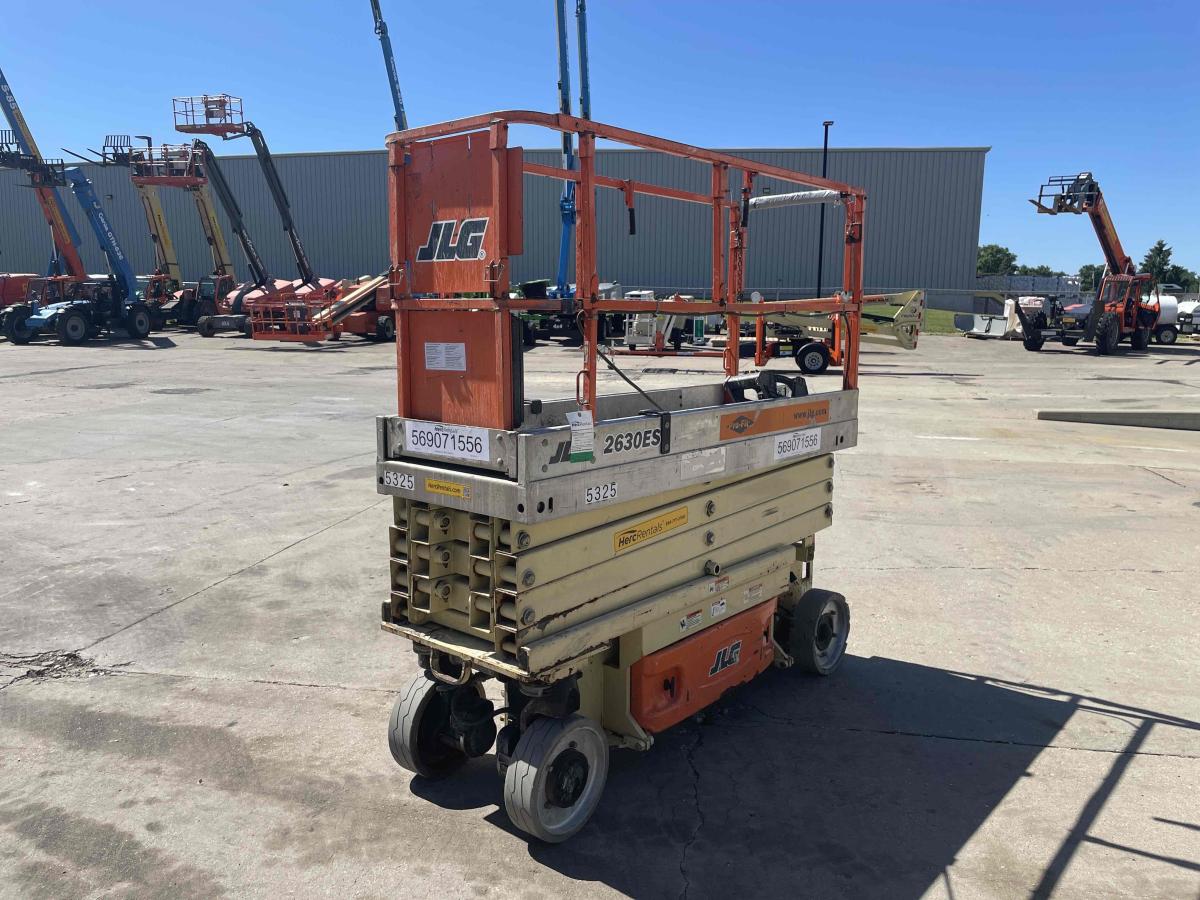 2006 JLG 2630ES