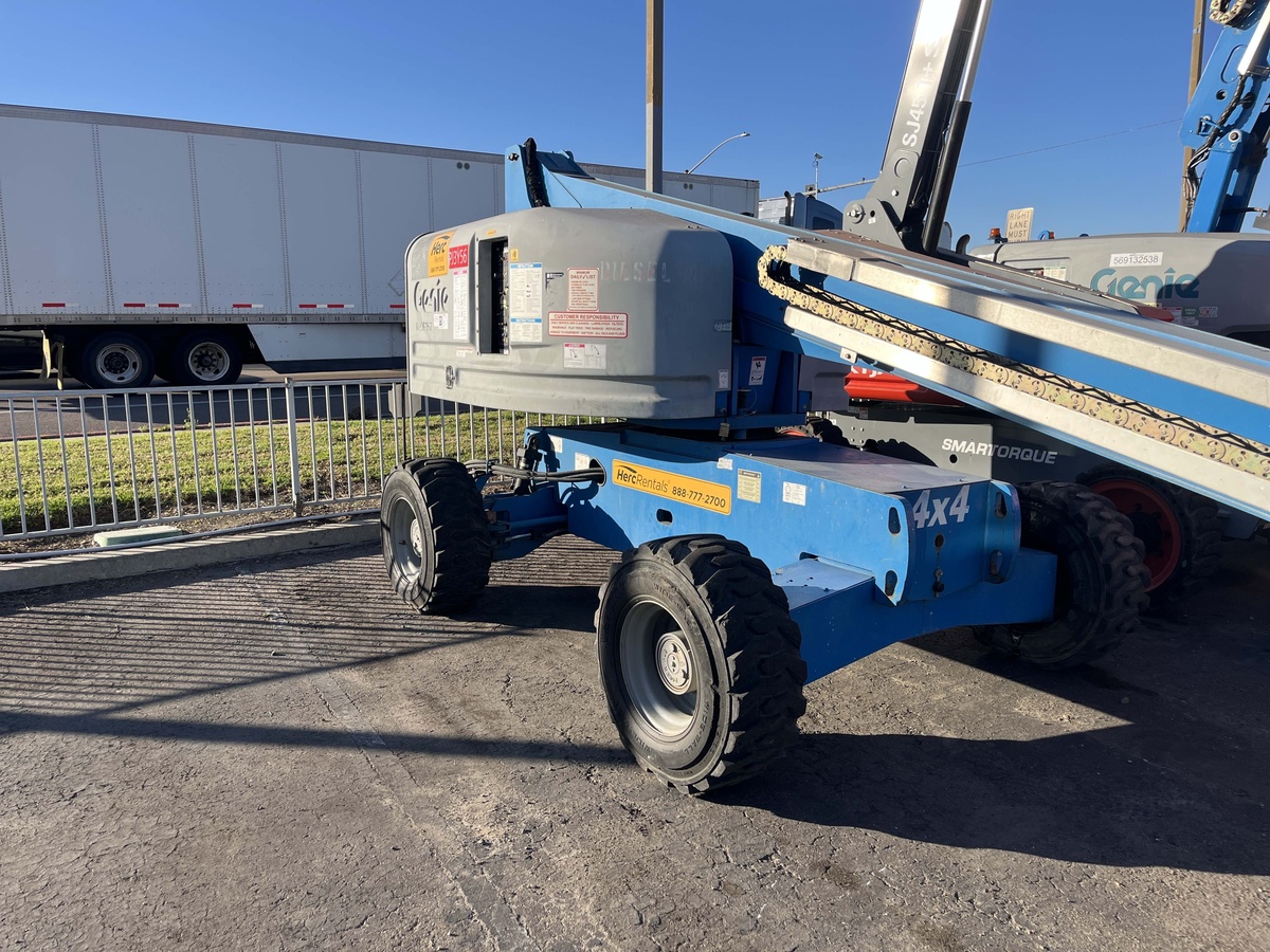2018 Genie S-45-8