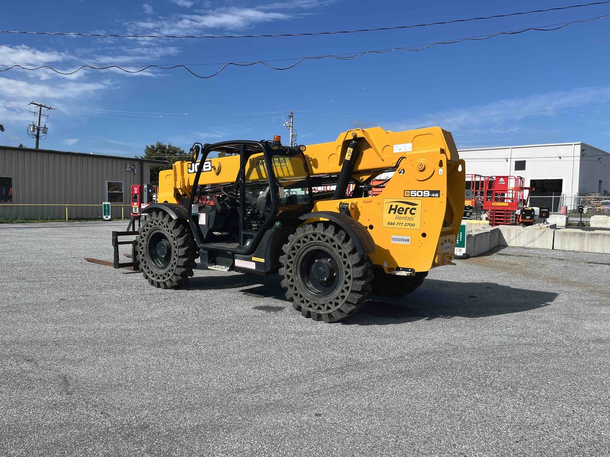 2022 JCB 509-42-2