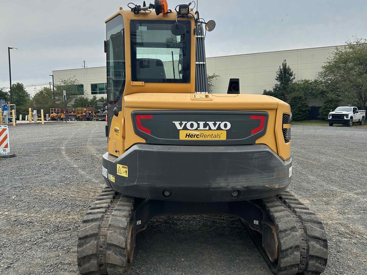 2021 Volvo ECR88D-3