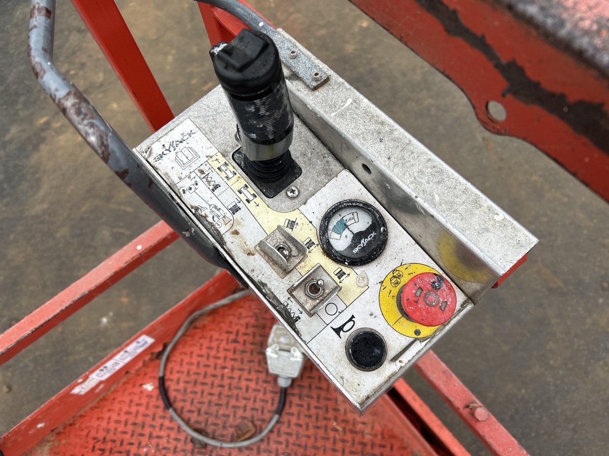 2019 Skyjack SJ4740-6