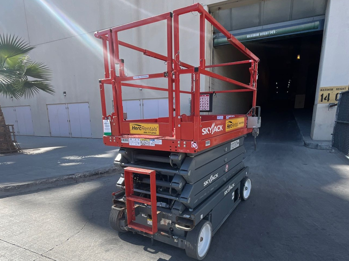 2018 Skyjack SJ4632