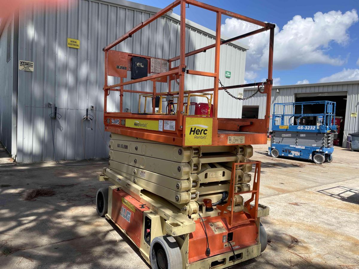 2015 JLG 3248RS