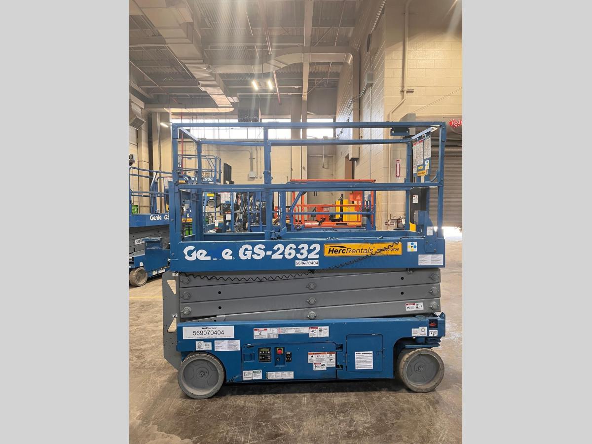 2013 Genie GS-2632