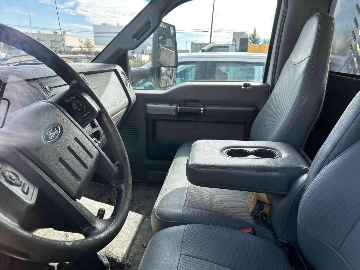 2018 Ford F750-5