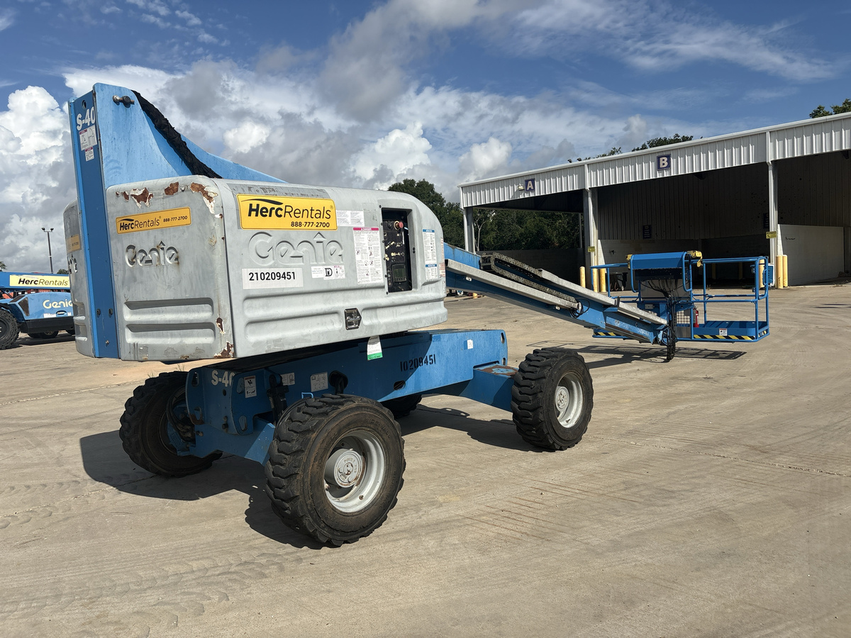 2017 Genie S-40-4