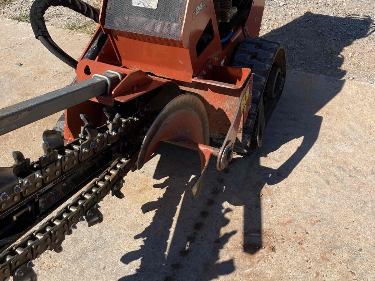 2018 Ditch Witch C24X