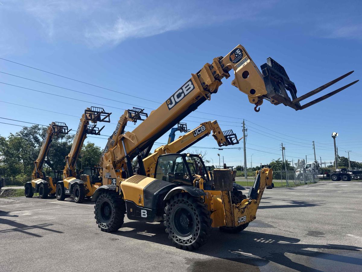 2021 JCB 512-56-2
