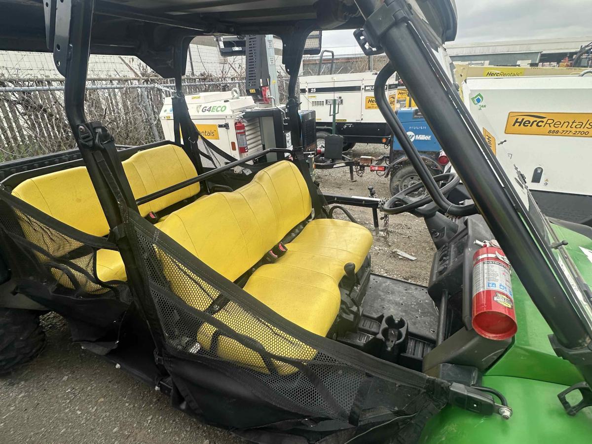 2021 John Deere XUV855M
