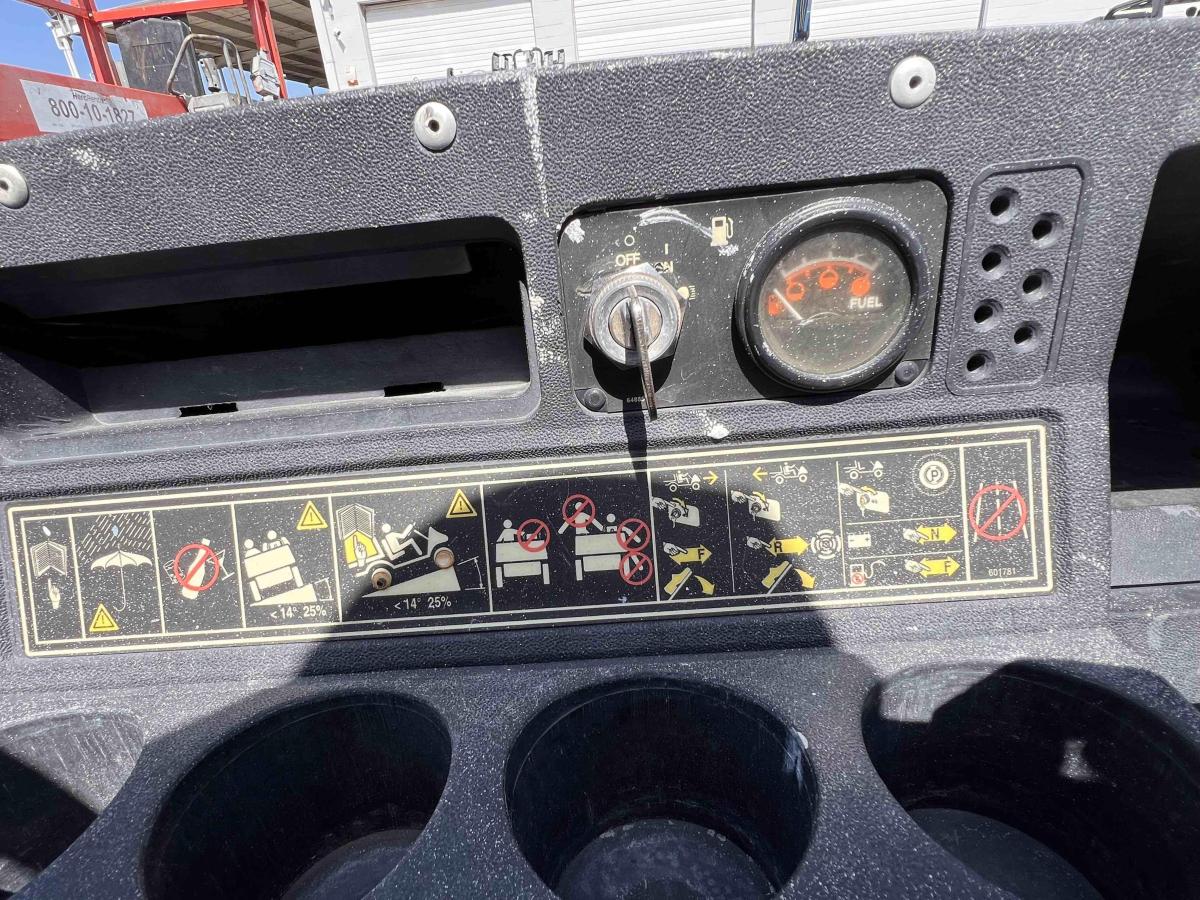 2018 Cushman Shuttle 2-10