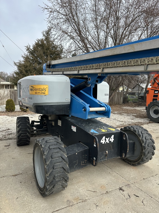 2018 Genie S-65-8