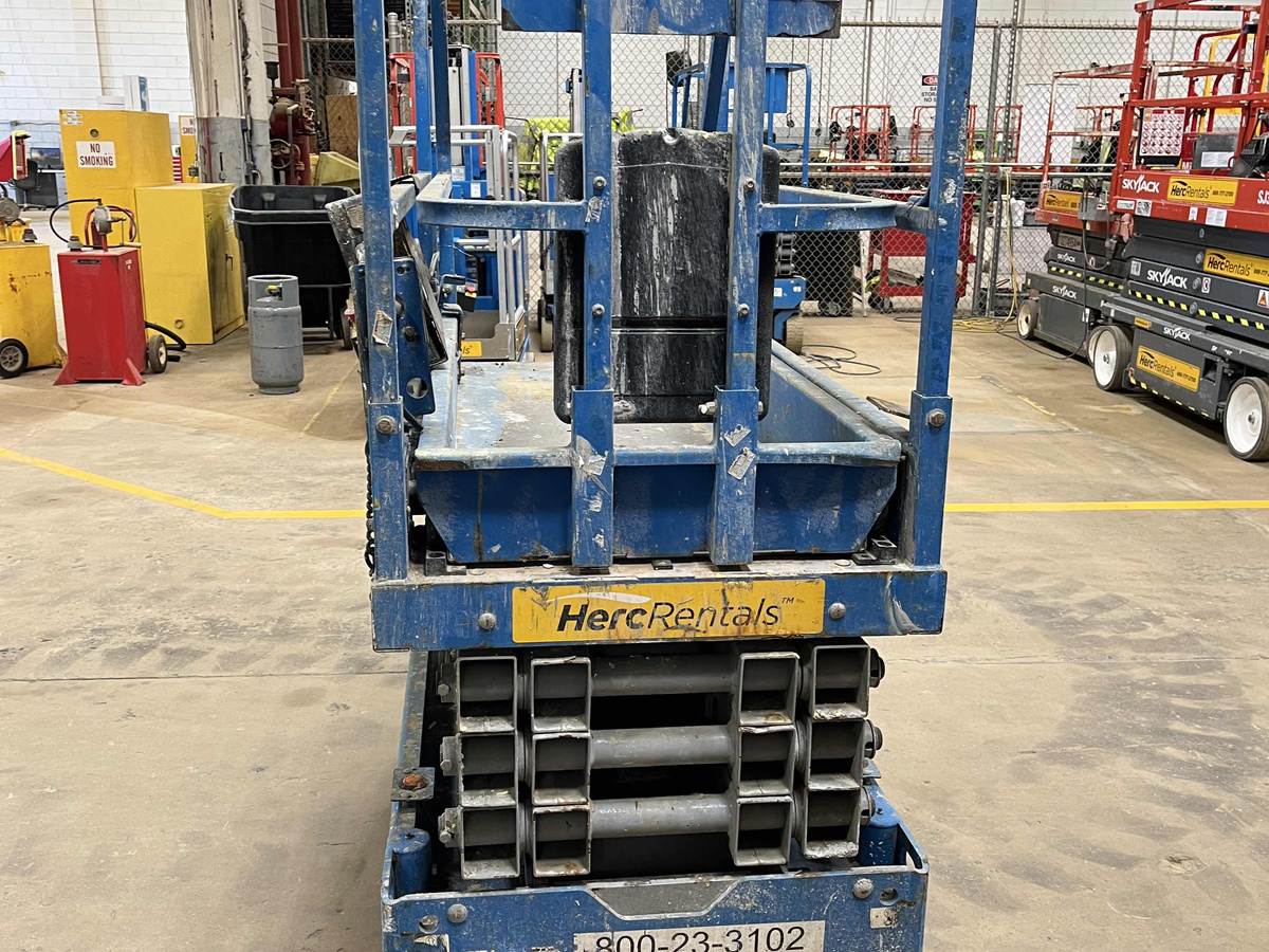2018 Genie GS-1930-4