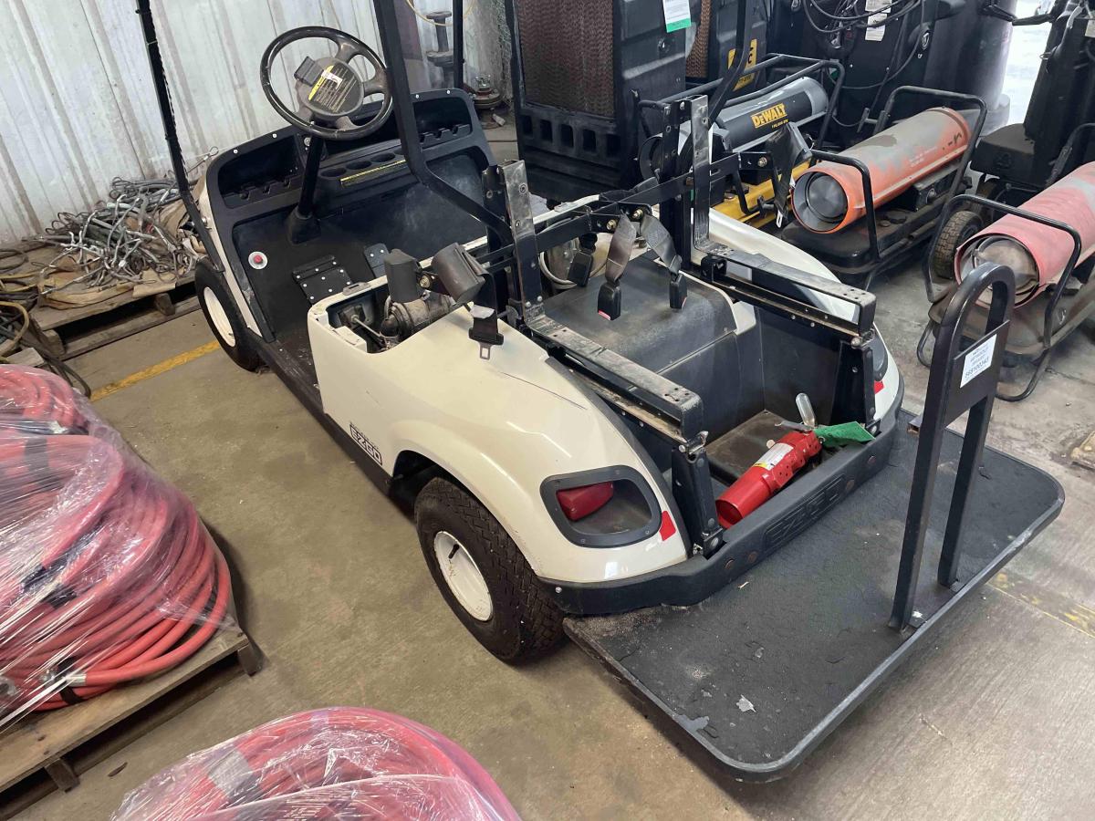 2014 Cushman Shuttle 2+2