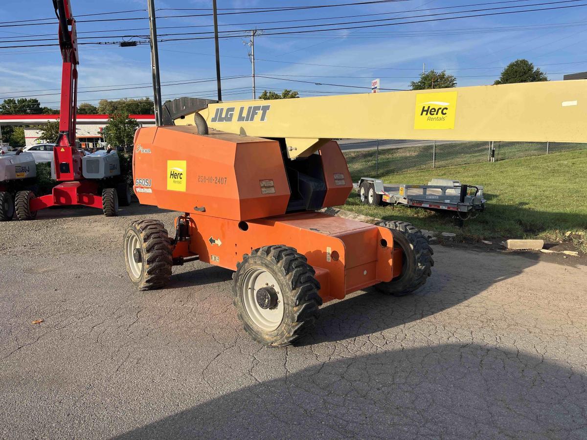 2016 JLG 660SJ