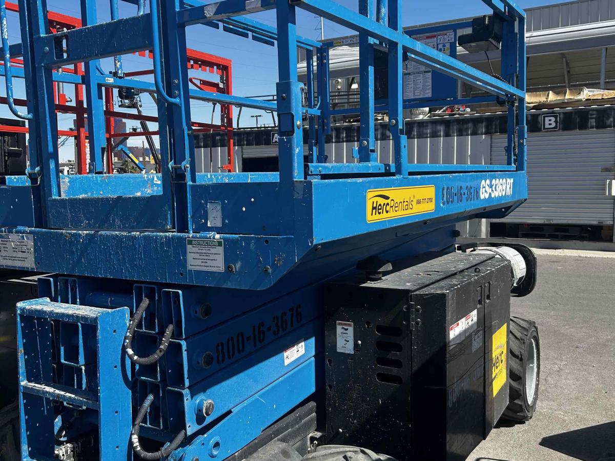 2018 Genie GS-4069 RT