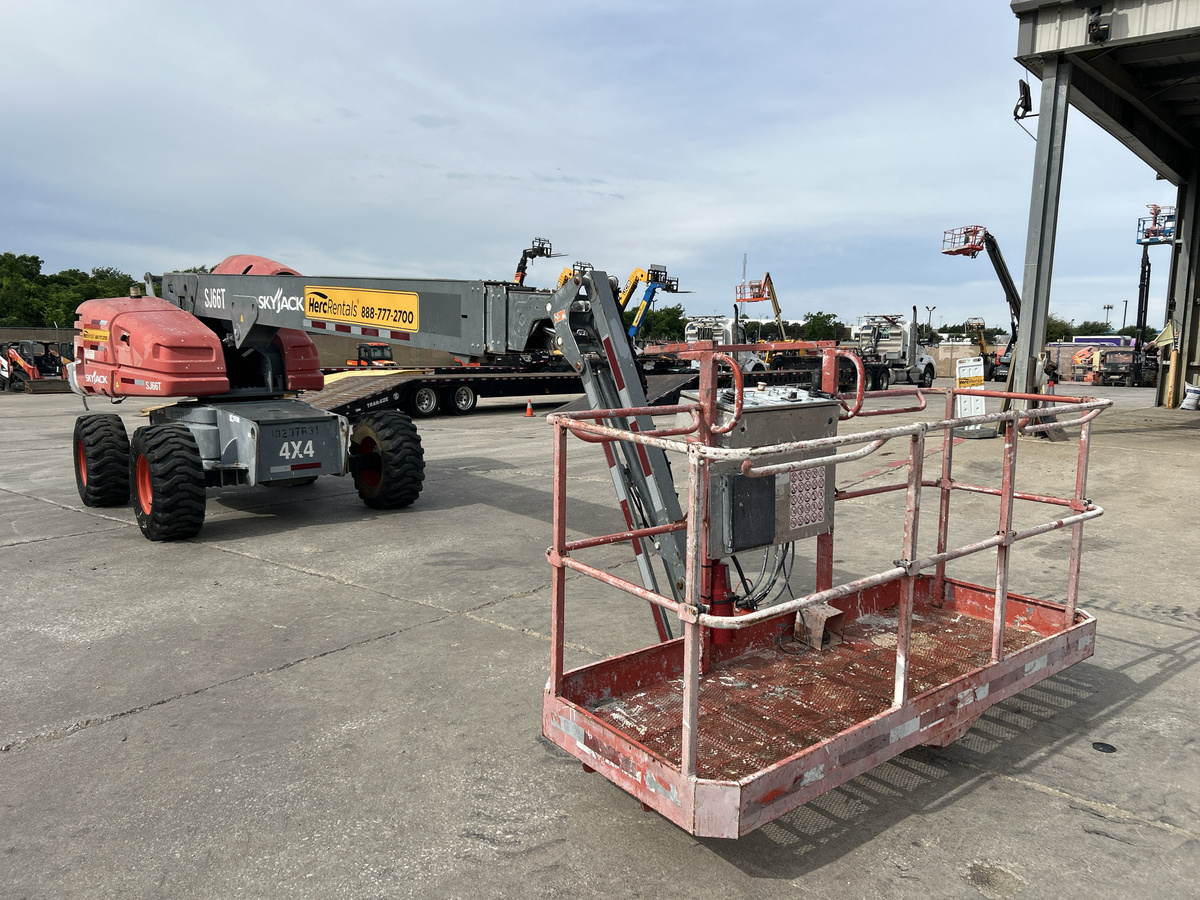 2018 Skyjack SJ66 T