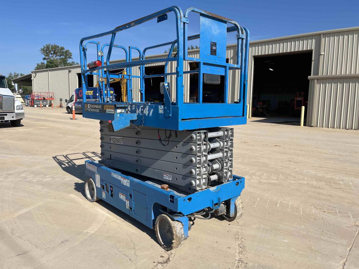 2017 Genie GS-4047-2