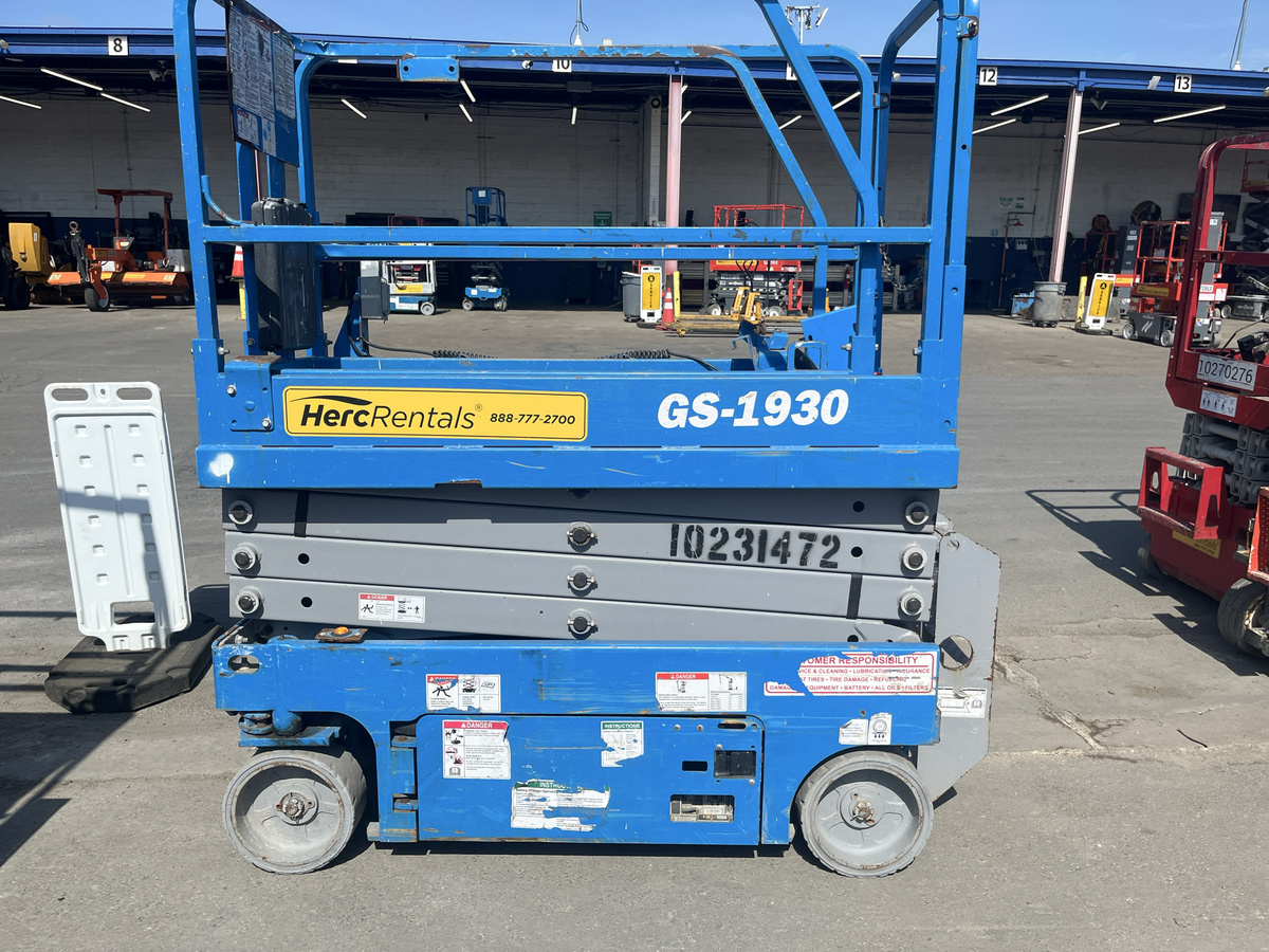2017 Genie GS-1930