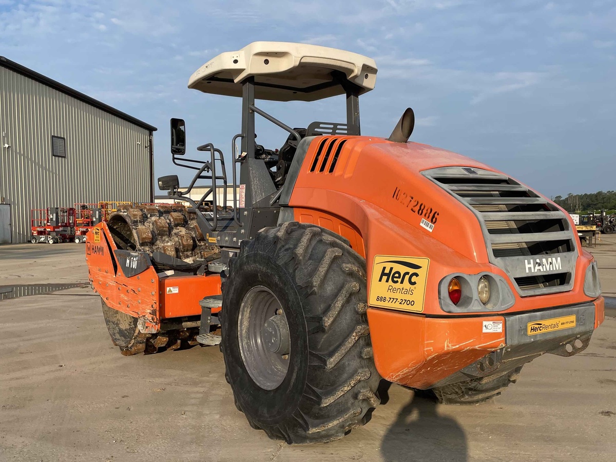 2019 Hamm H10iP