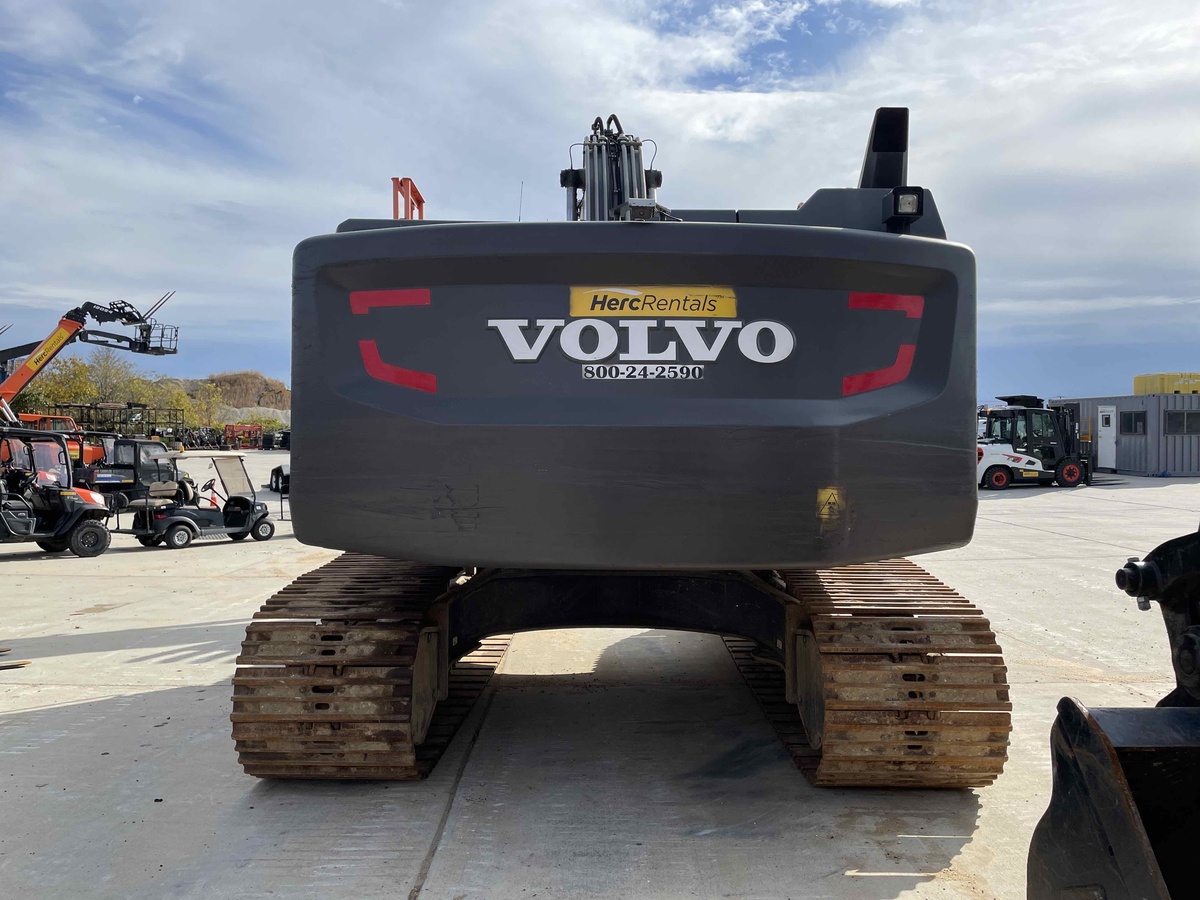 2019 Volvo EC300EL-4