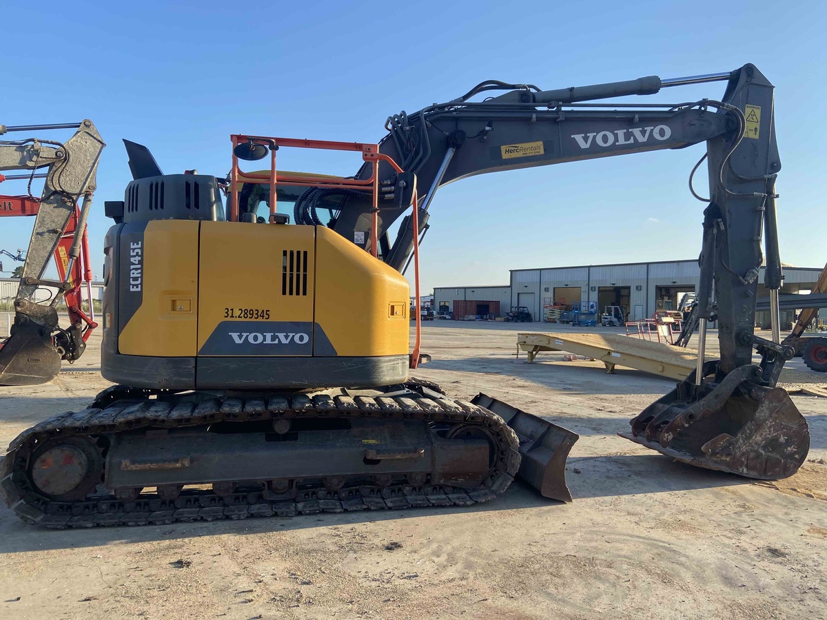 2020 Volvo ECR145EL-3