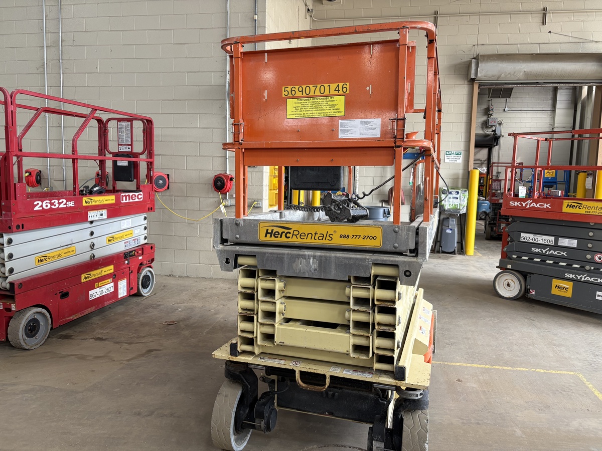2014 JLG 3246ES-3