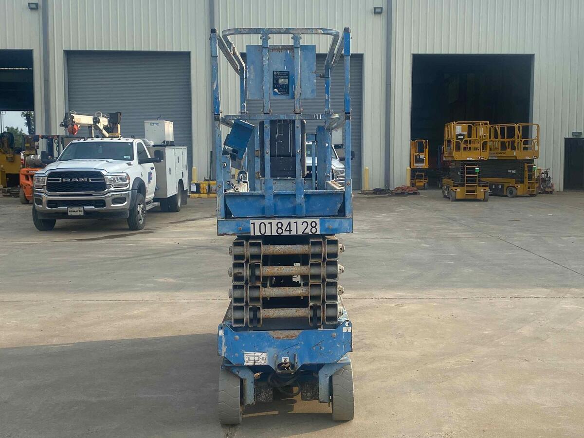 2016 Genie GS-3232-7