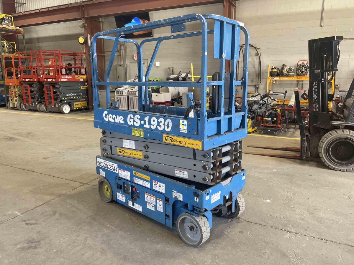 2017 Genie GS-1930