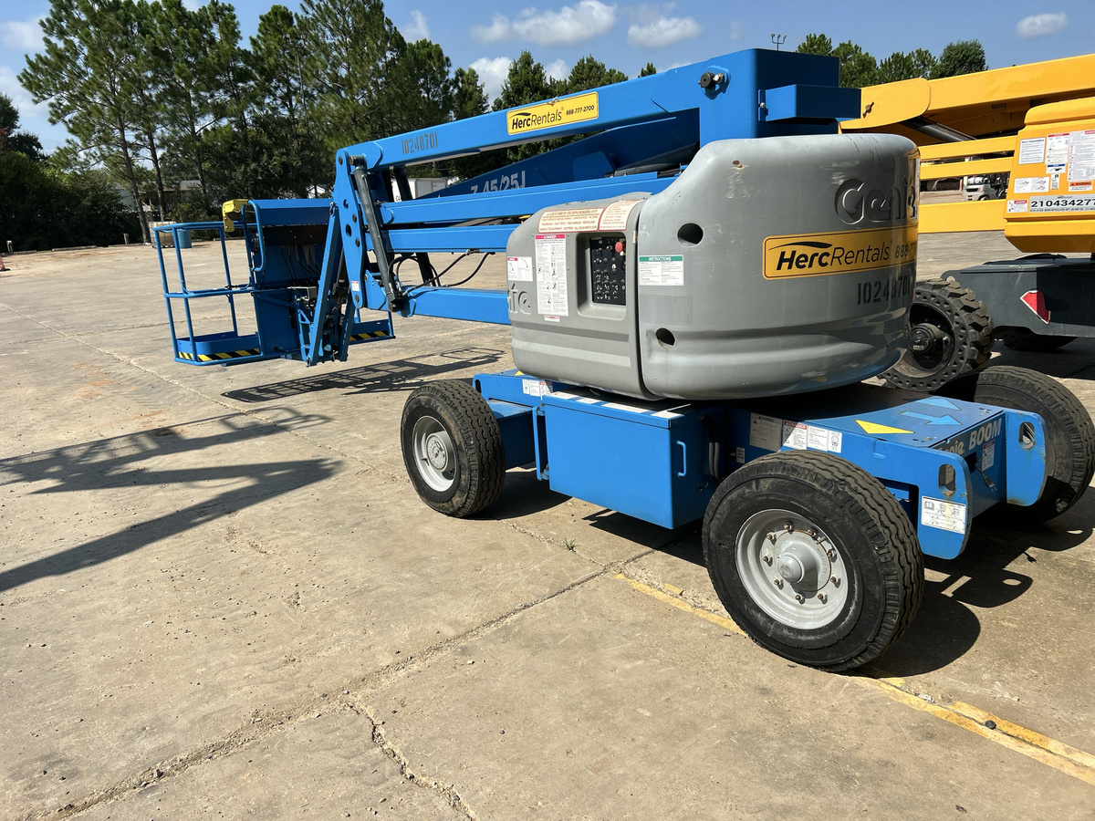 2018 Genie Z-45/25