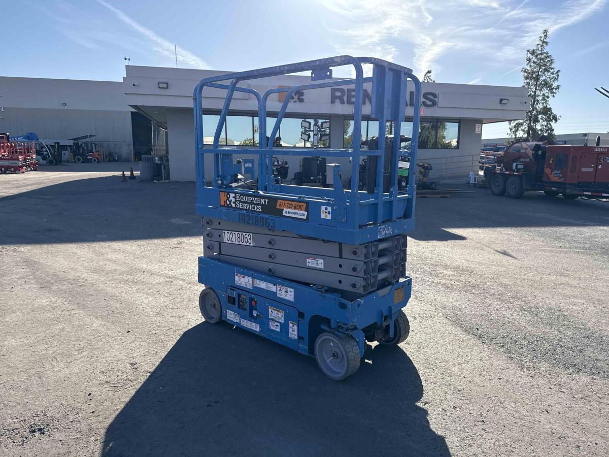 2017 Genie GS-1930
