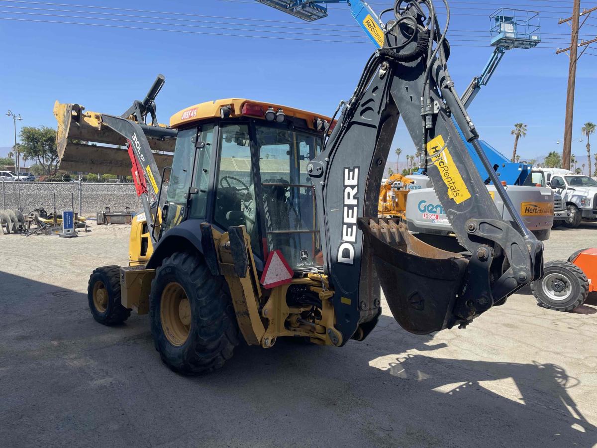 2020 John Deere 310L EP-3