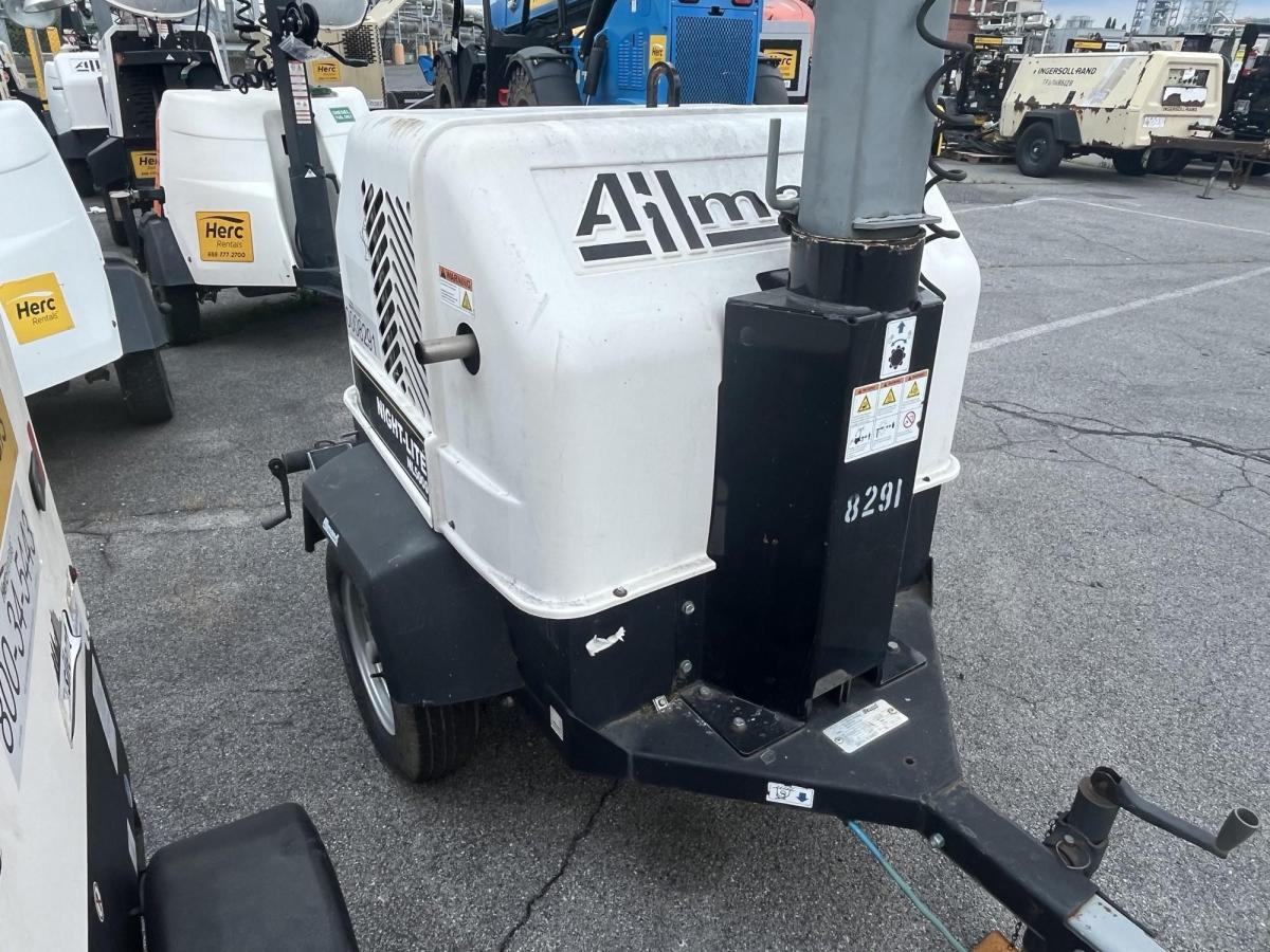 2017 Allmand Night-Lite NL5000-5