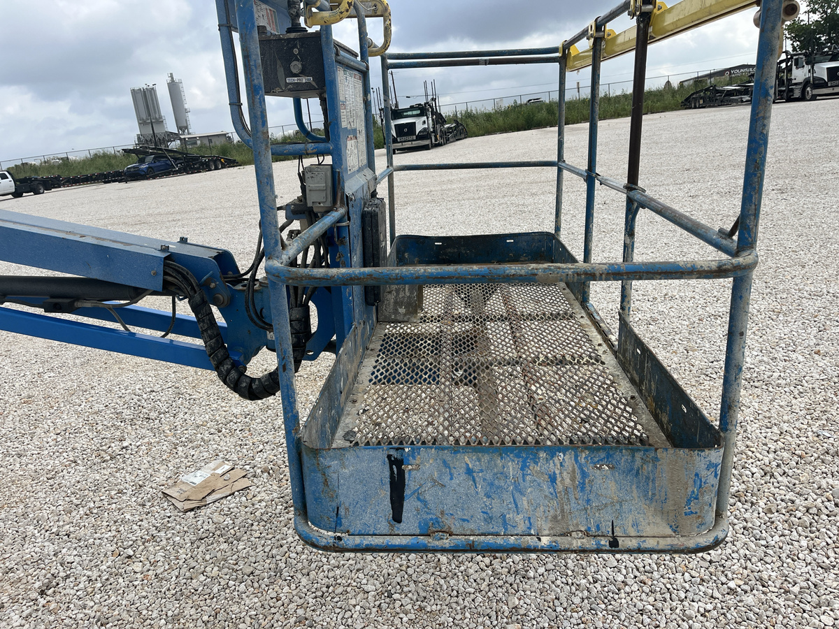 2018 Genie S-85-12