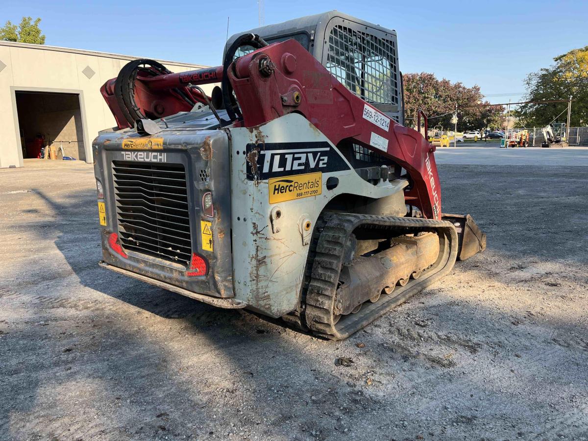 2017 Takeuchi TL12V2