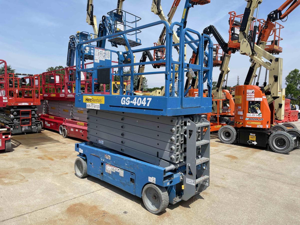 2017 Genie GS-4047-3