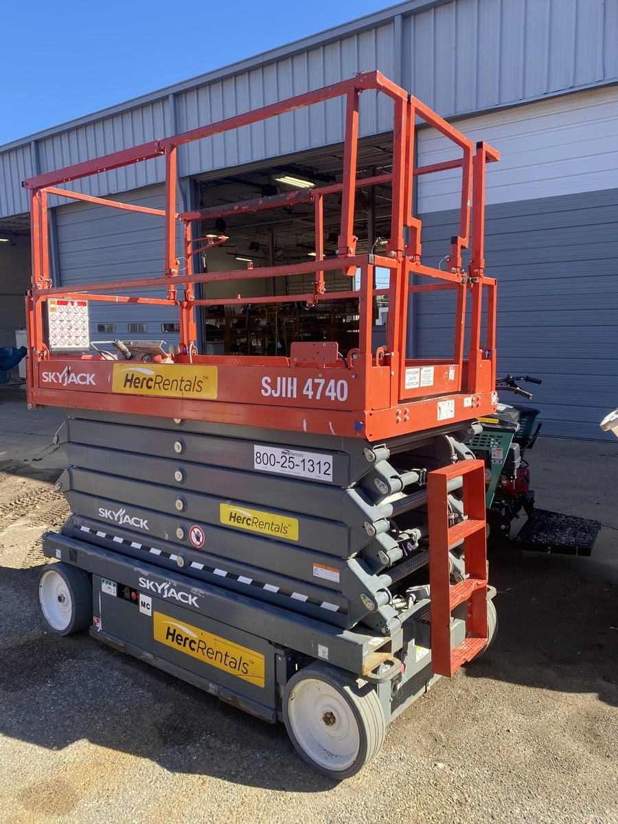 2019 Skyjack SJ4740-1