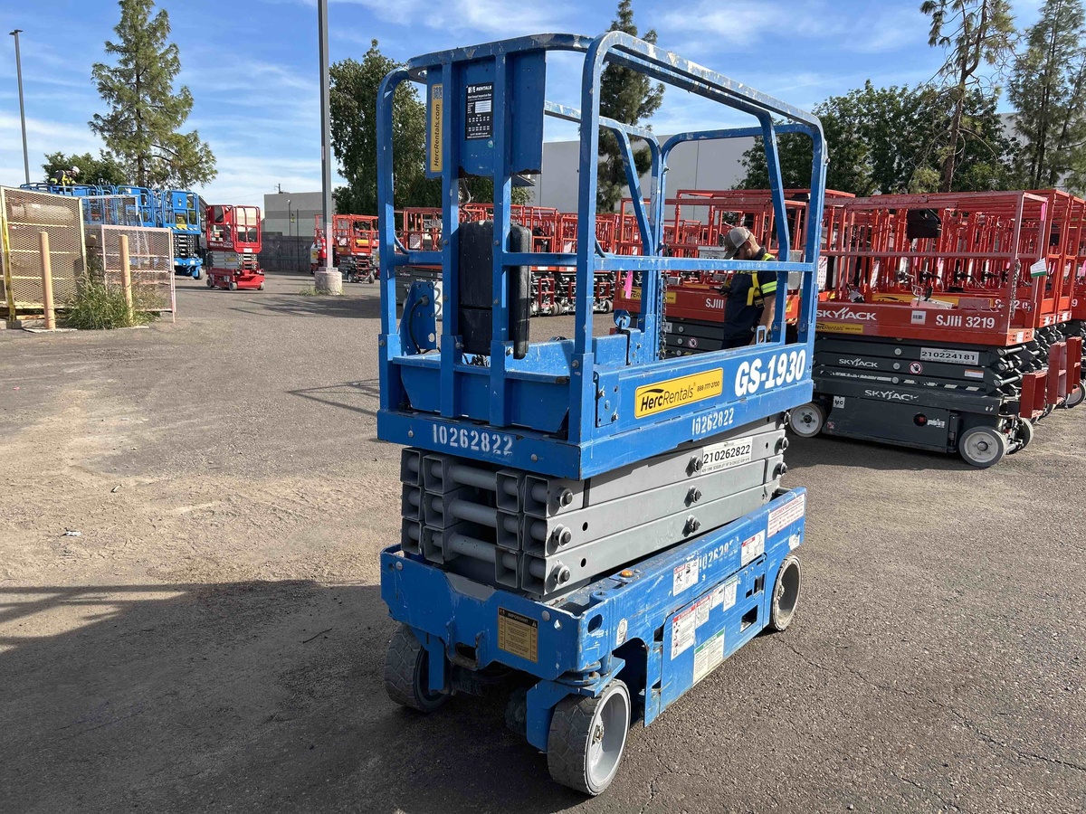 2018 Genie GS-1930-4