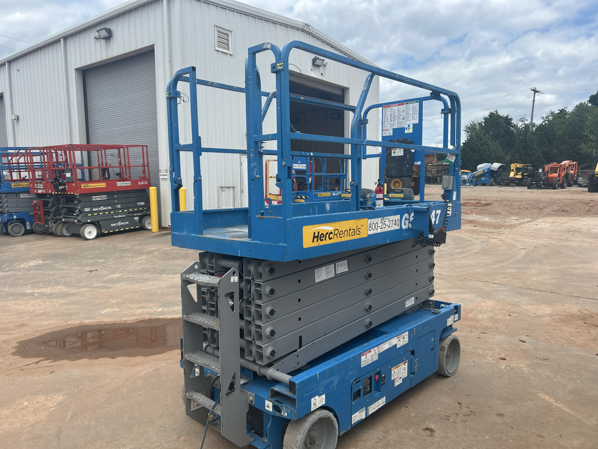 2019 Genie GS-4047
