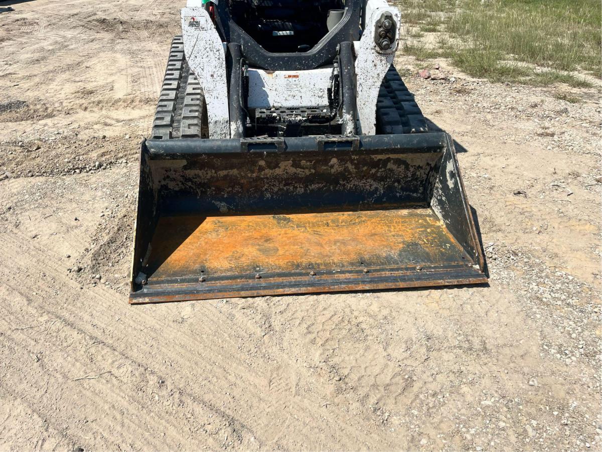 2021 Bobcat T740