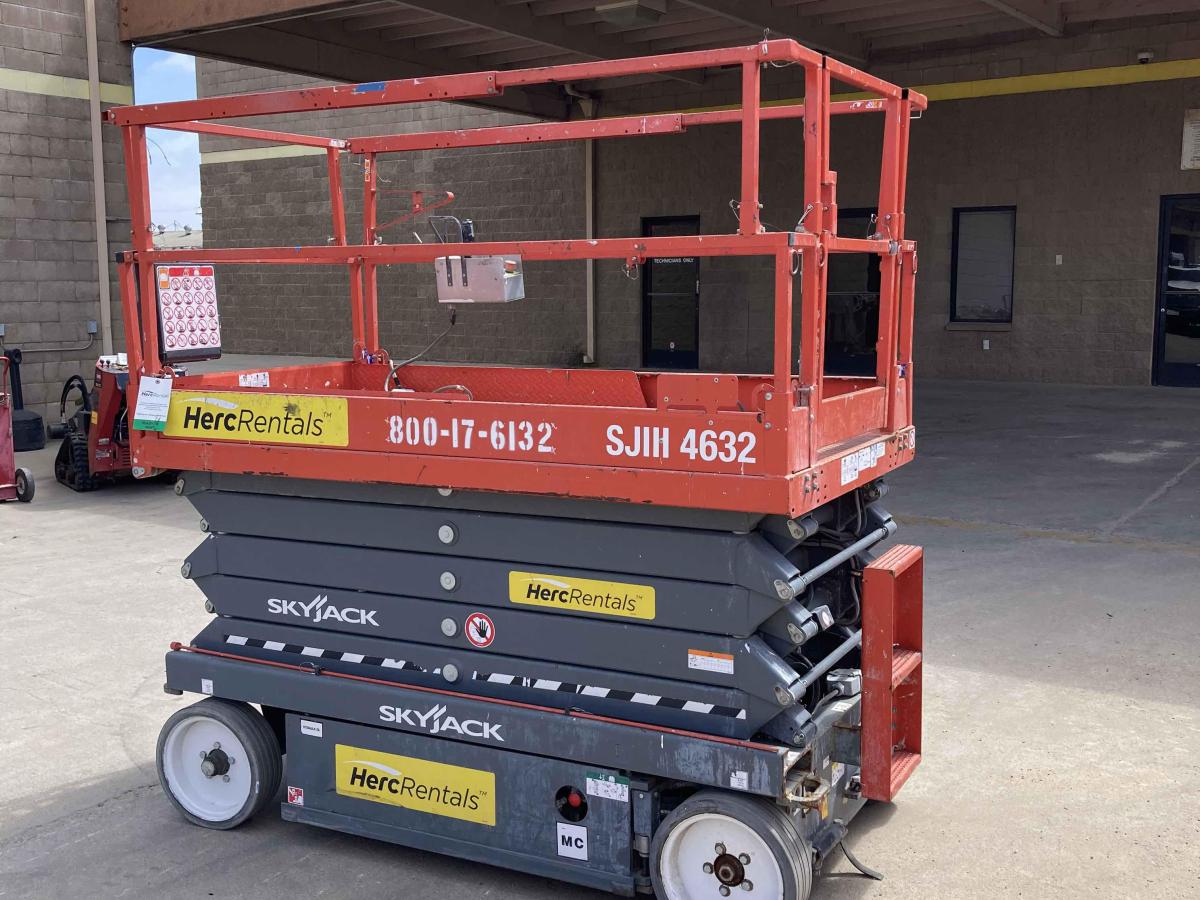 2017 Skyjack SJ4632