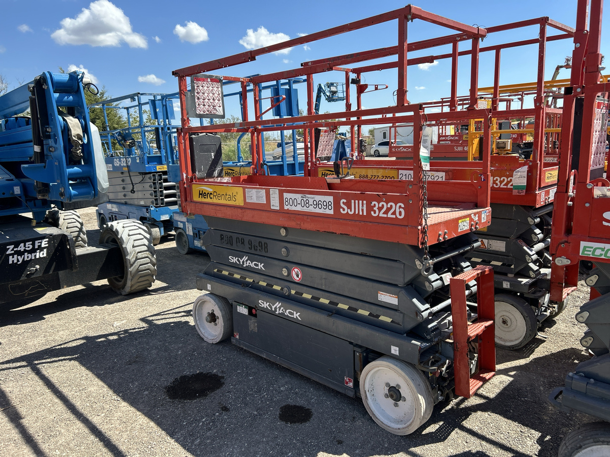 2015 Skyjack SJ3226-3