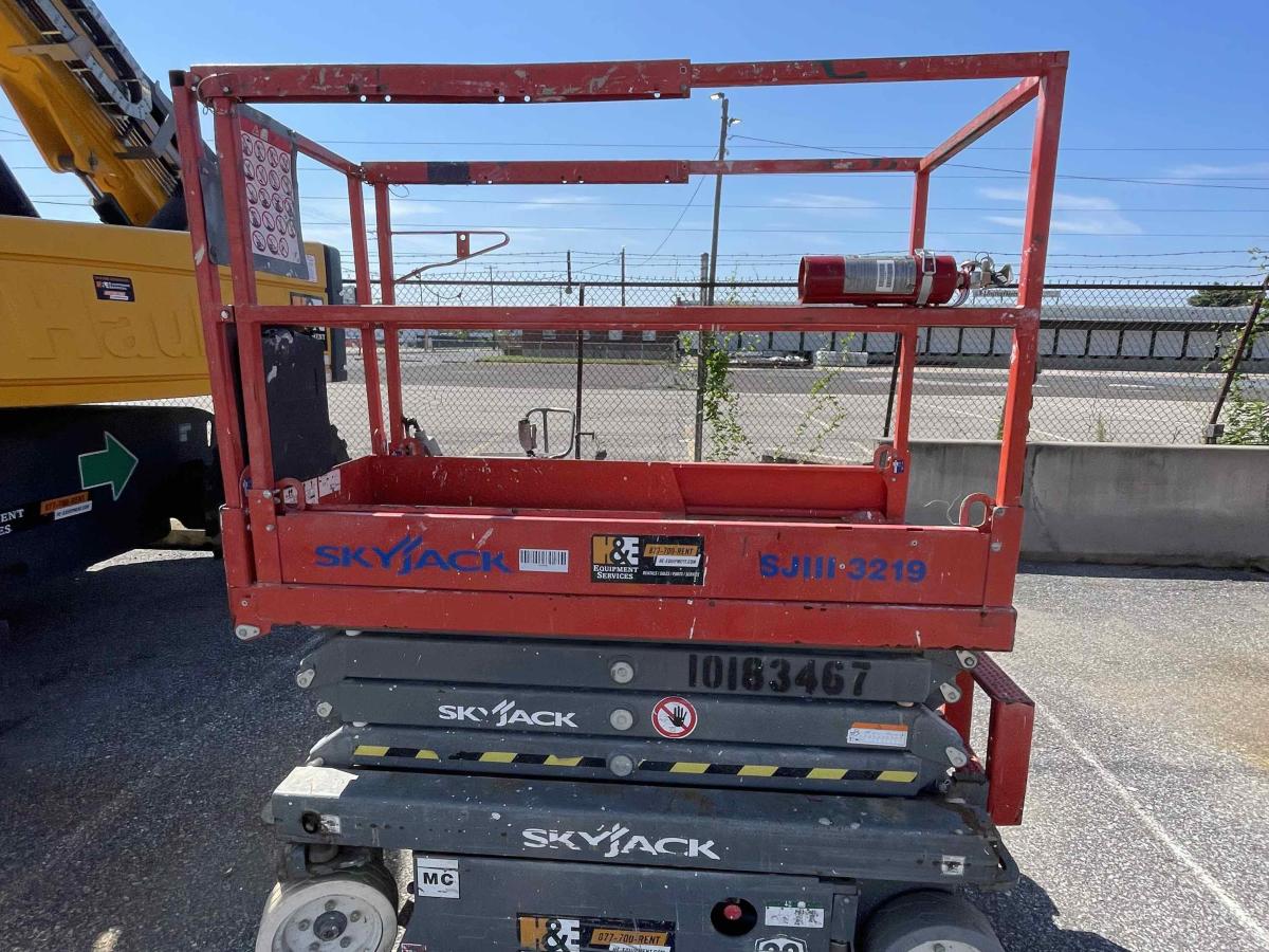 2015 Skyjack SJ3219-4