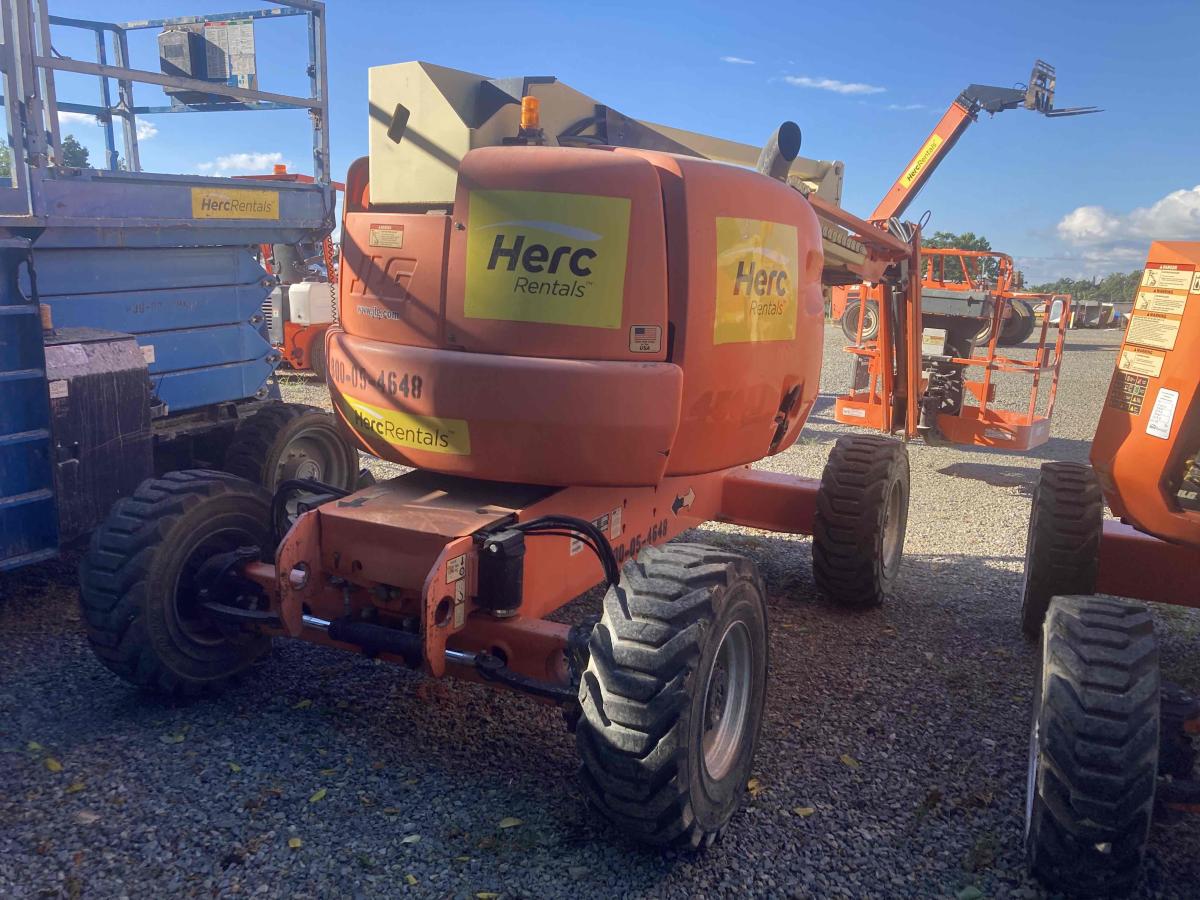 2015 JLG 450AJ