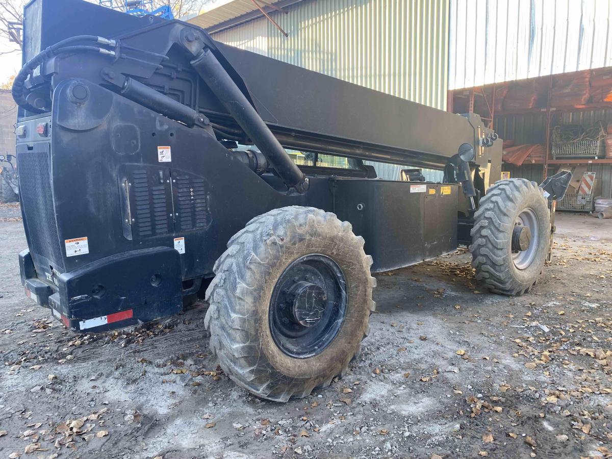 2014 Genie GTH-1056