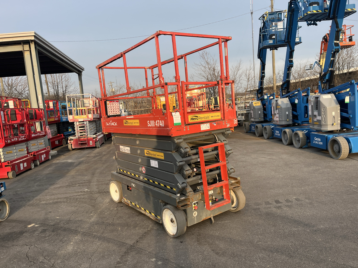 2019 Skyjack SJ4740-3