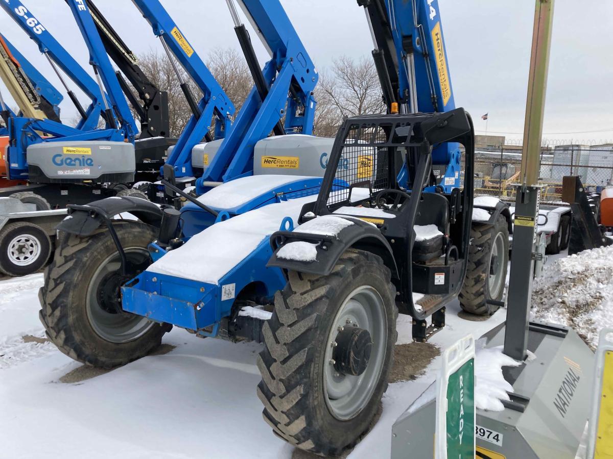 2018 Genie GTH 844