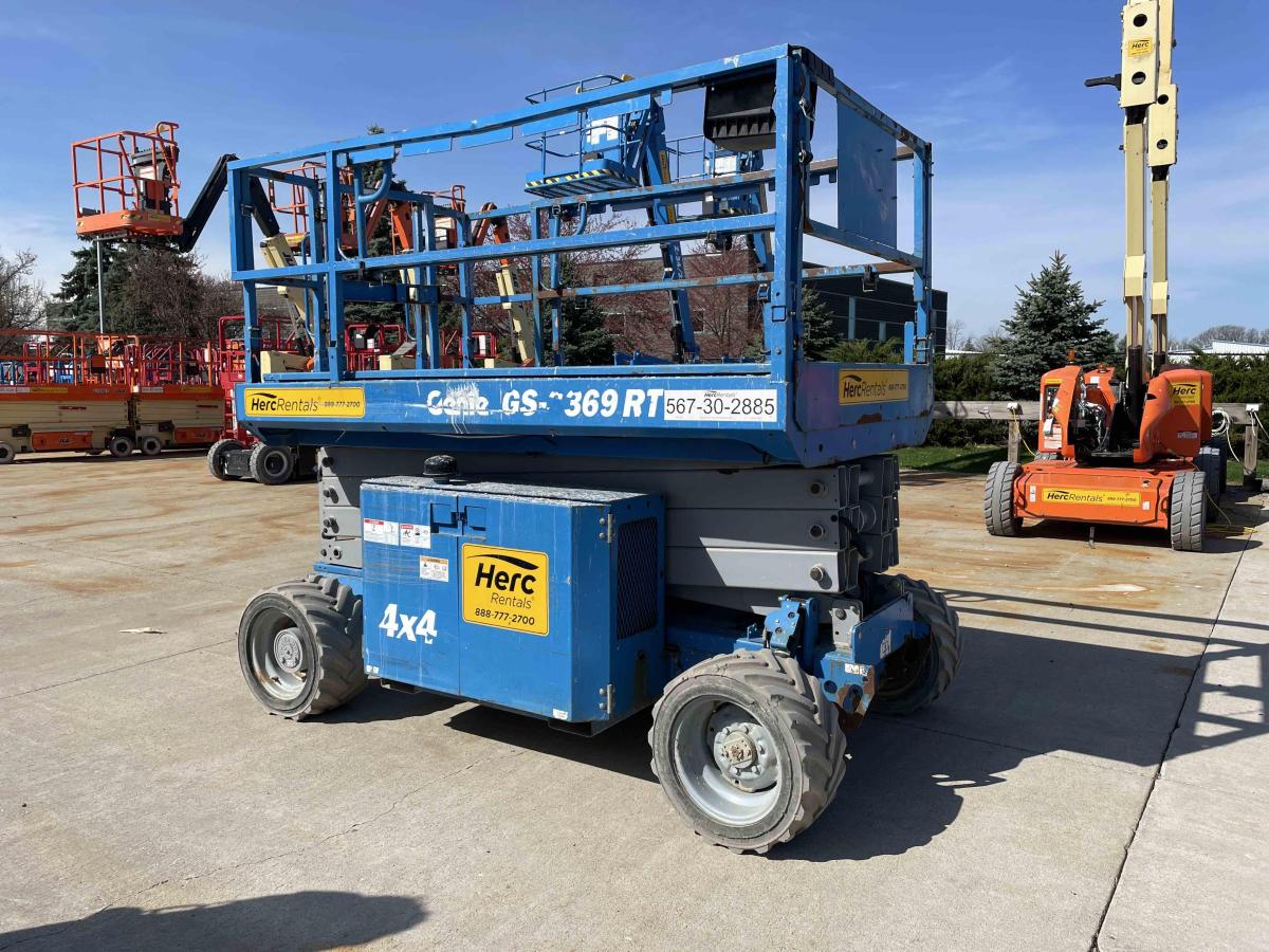 2013 Genie GS-3369 RT