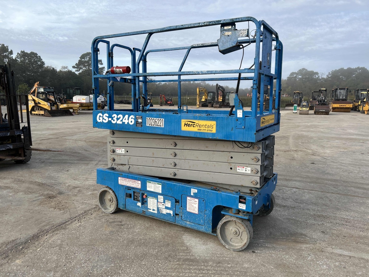 2018 Genie GS-3246-2