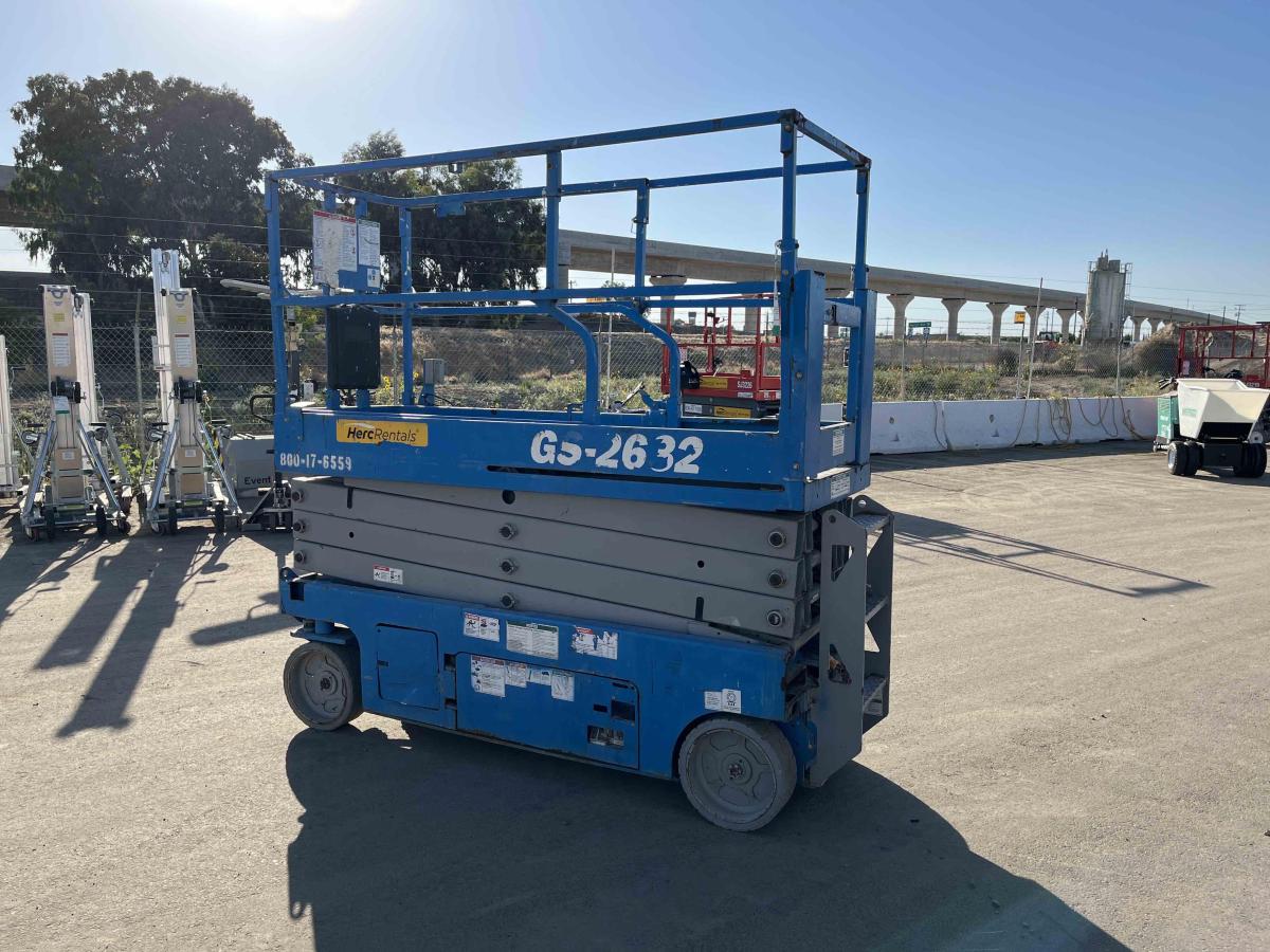 2017 Genie GS-2632